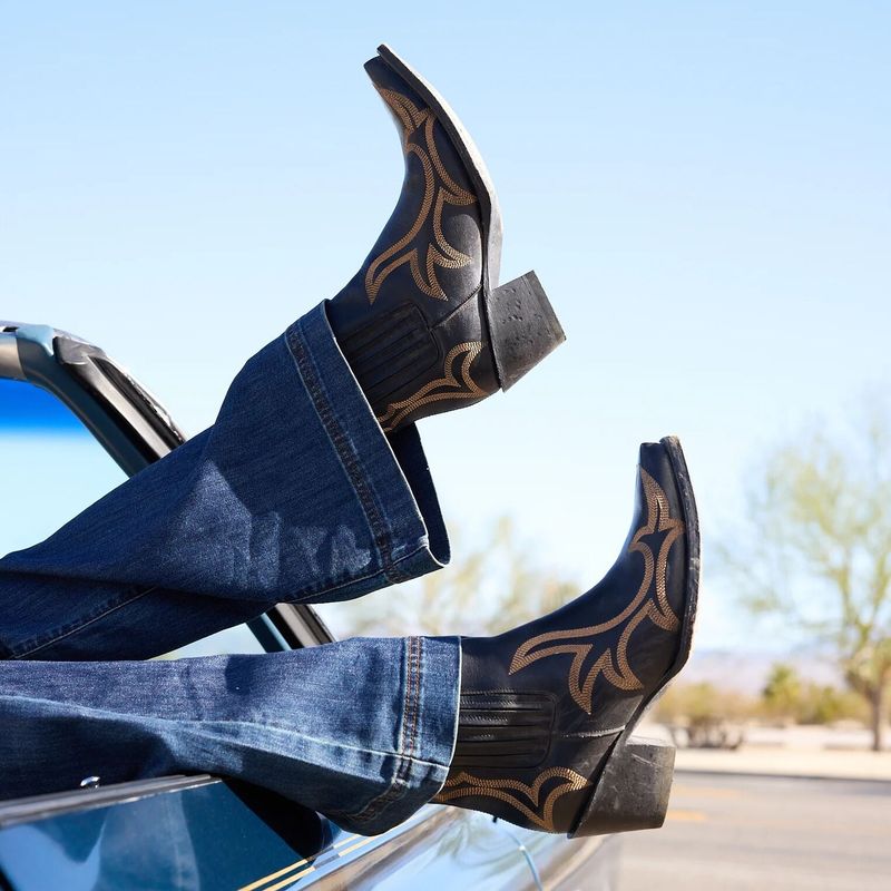 The Mule Ear Maverick