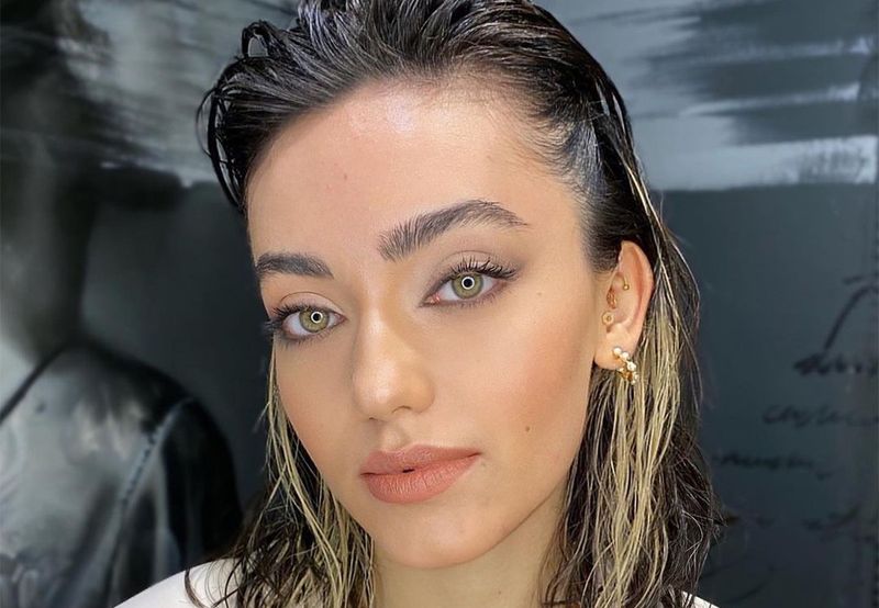 The Aggressively Slicked Style