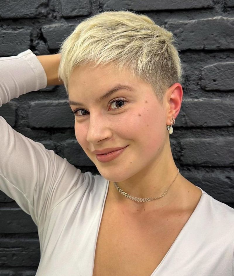 The Severe Pixie Without Texture