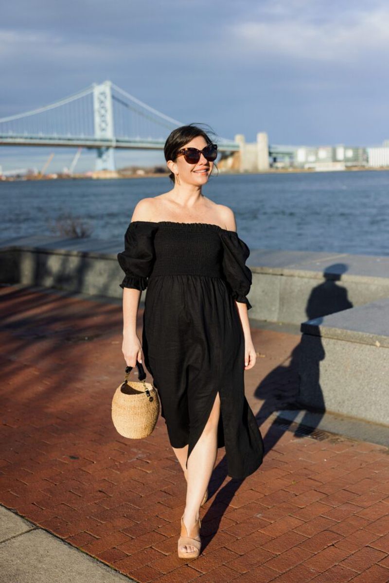 The Chic City Dress