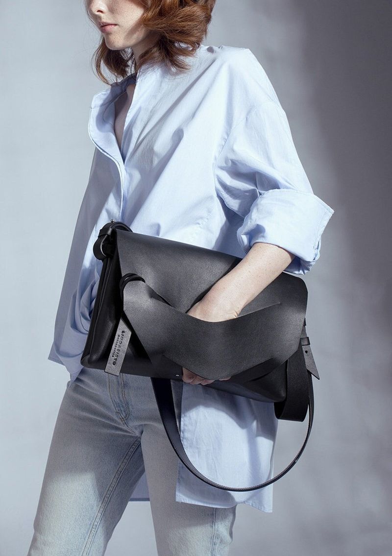 Transformable Belt Bag Hybrid