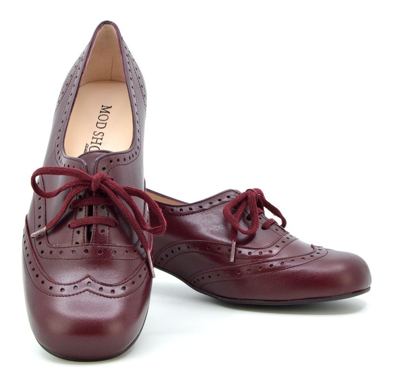 Vintage-inspired Brogues