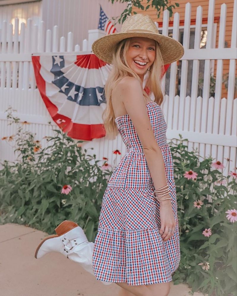 Gingham: The Picnic-Perfect Pattern