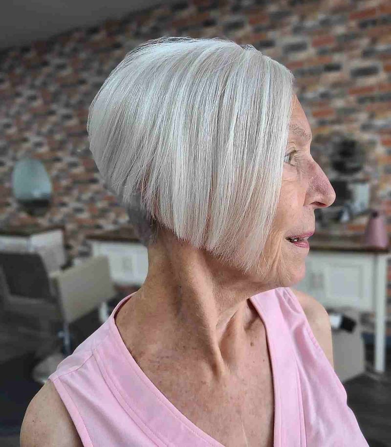 Tapered Nape with Longer Crown