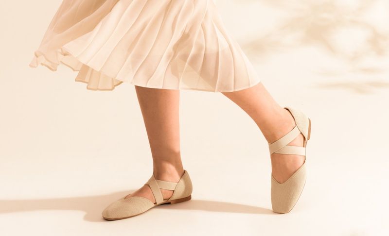 Ballet Flats with Ankle Ribbons