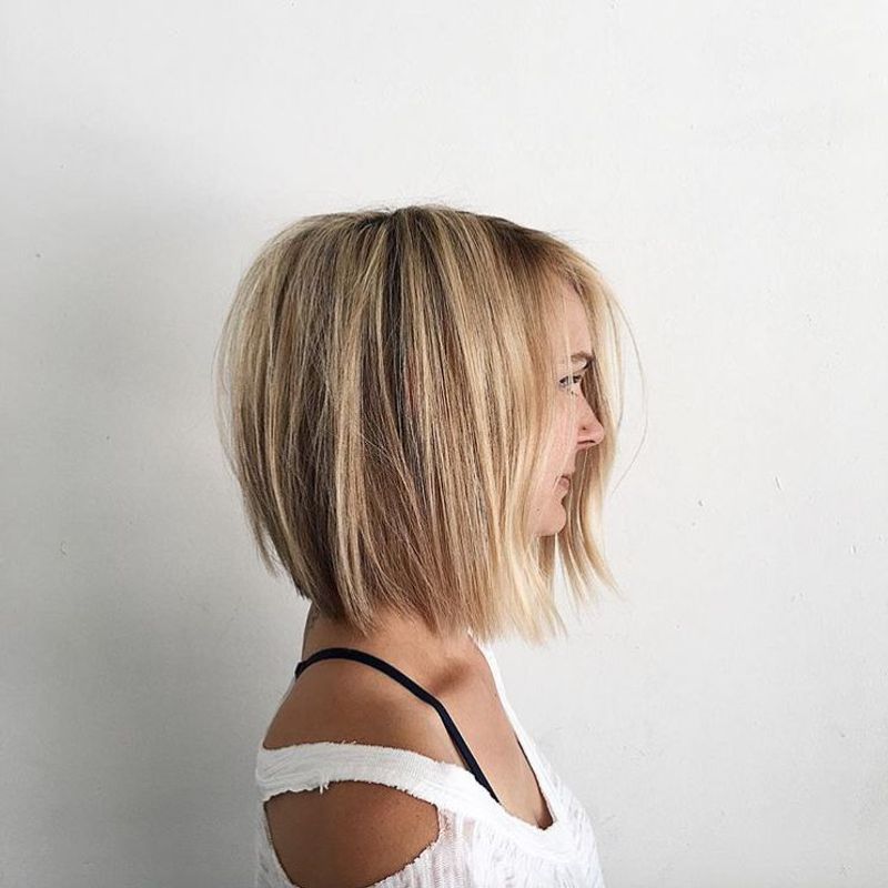 Shoulder-Skimming Cut with Invisible Layers