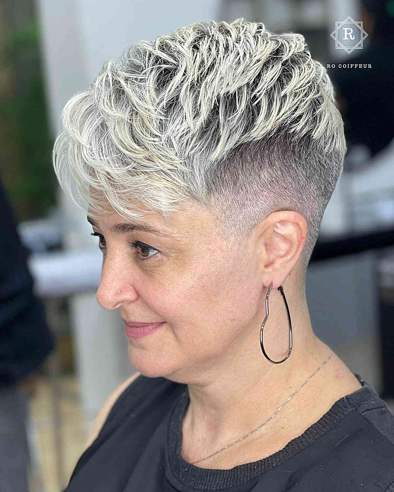 Chic Short Crop with Undercut
